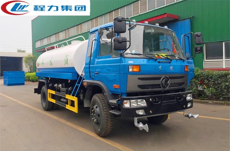 東風(fēng)老款12-15方灑水車