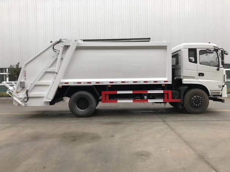 東風(fēng)專底10-14方壓縮垃圾車