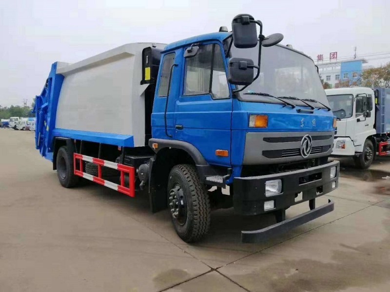 東風(fēng)153G壓縮垃圾車(10-14方)