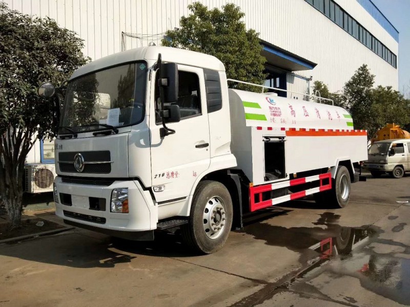 東風(fēng)天錦高壓清洗車