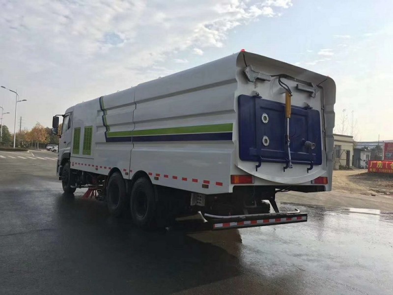 東風(fēng)天龍后雙橋22方洗掃車