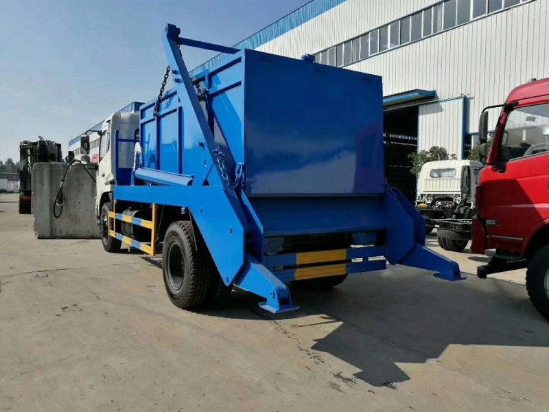 東風(fēng)天錦10-12方擺臂垃圾車