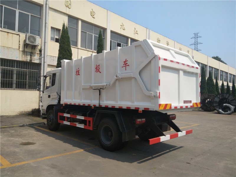 東風(fēng)專底12方對(duì)接垃圾車
