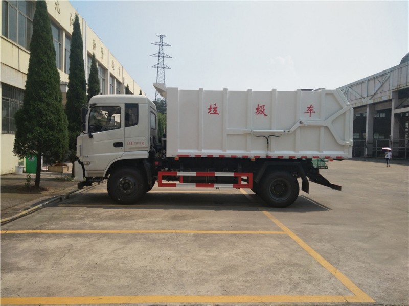 東風(fēng)專底12方對(duì)接垃圾車