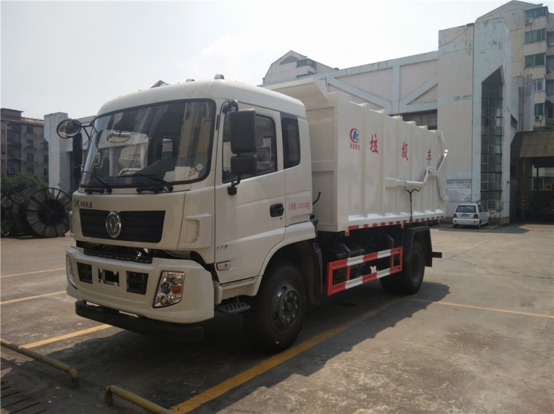 東風(fēng)專底12方對(duì)接垃圾車