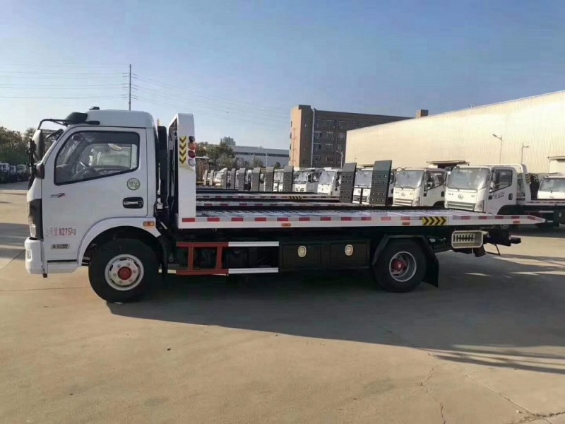 東風(fēng)凱普特一拖二清障車