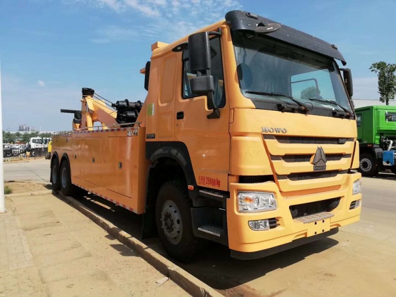 豪沃后八輪清障車拖吊聯(lián)體（一拖一）清障車