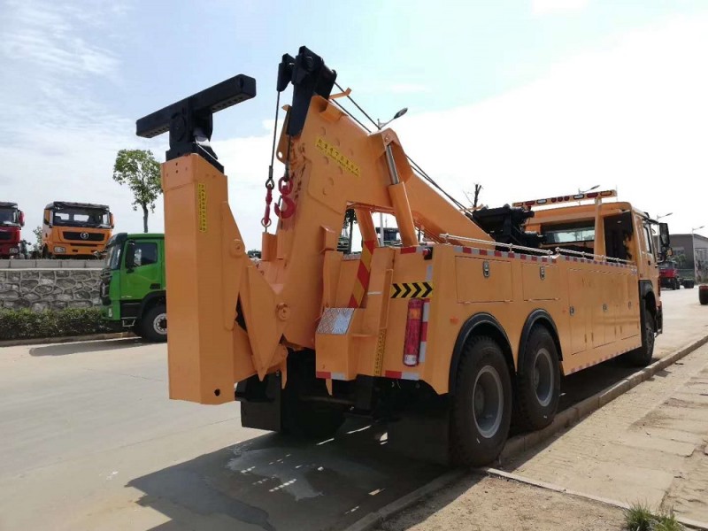 豪沃后八輪清障車拖吊聯(lián)體（一拖一）清障車