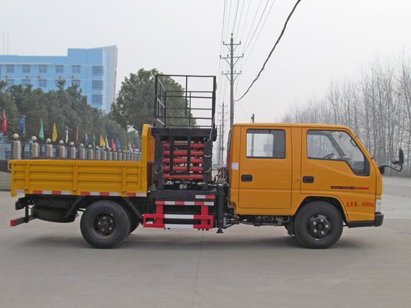 江鈴雙排座8-10米平臺升降高空作業(yè)車 江鈴雙排座8-10米平臺升降高空作業(yè)車圖片